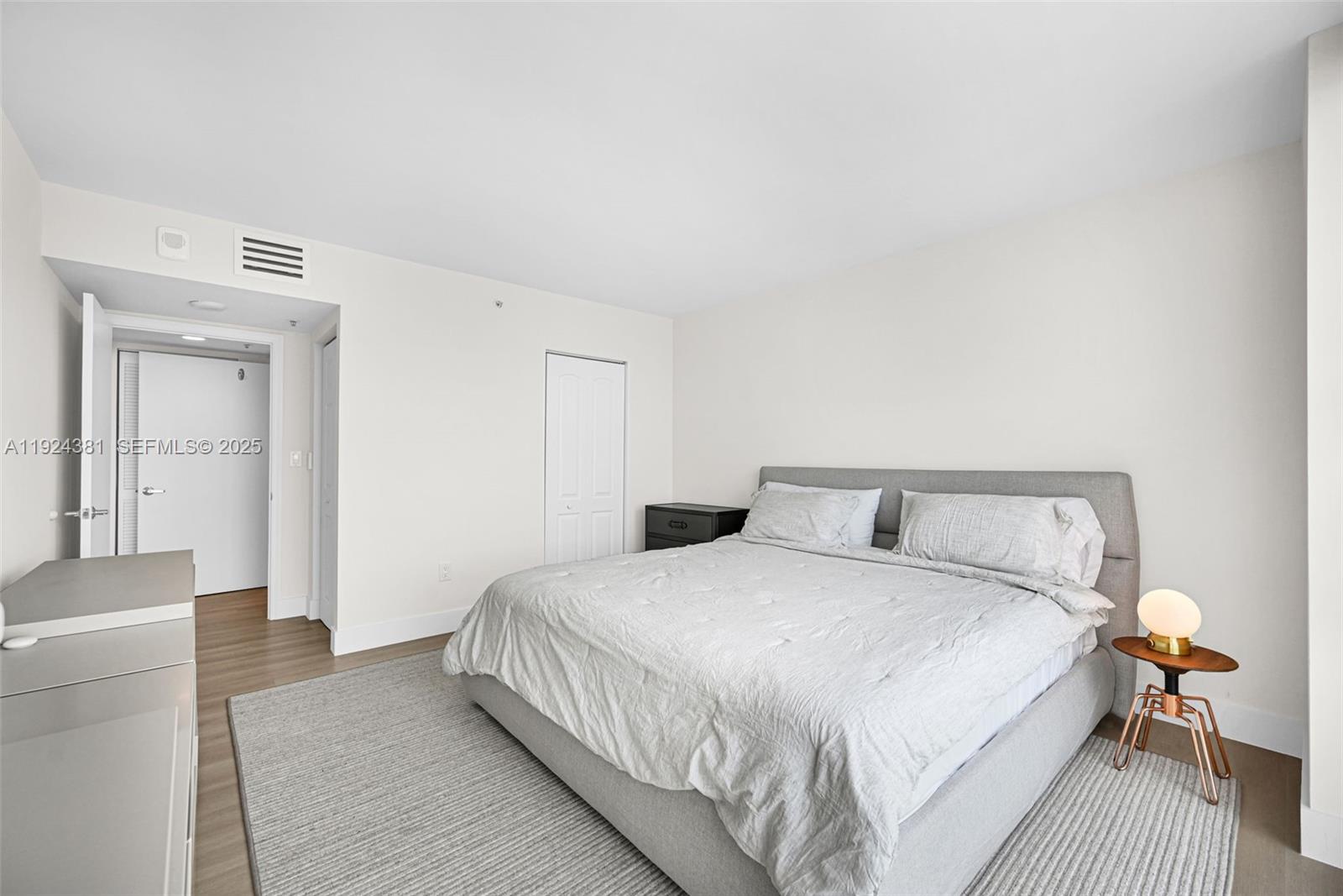 90 Alton Rd #1908, Miami Beach FL 33139