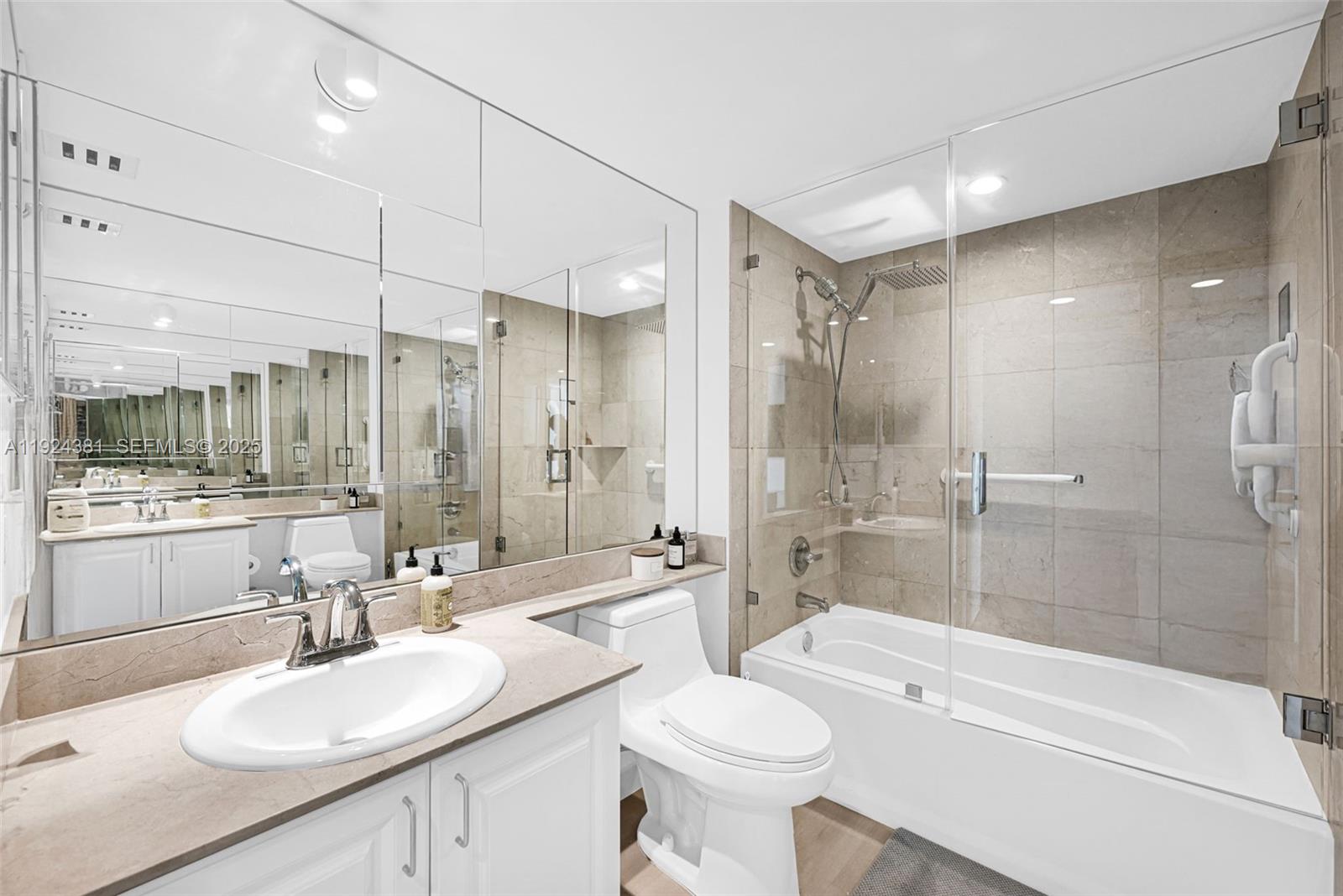 90 Alton Rd #1908, Miami Beach FL 33139
