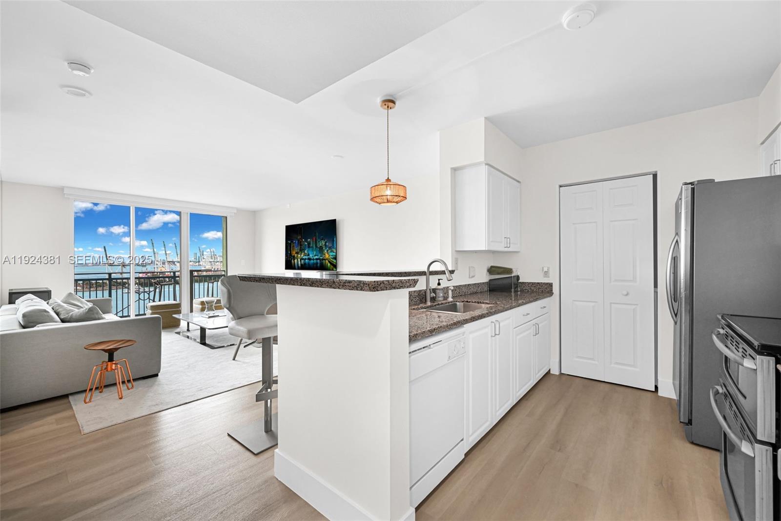 90 Alton Rd #1908, Miami Beach FL 33139