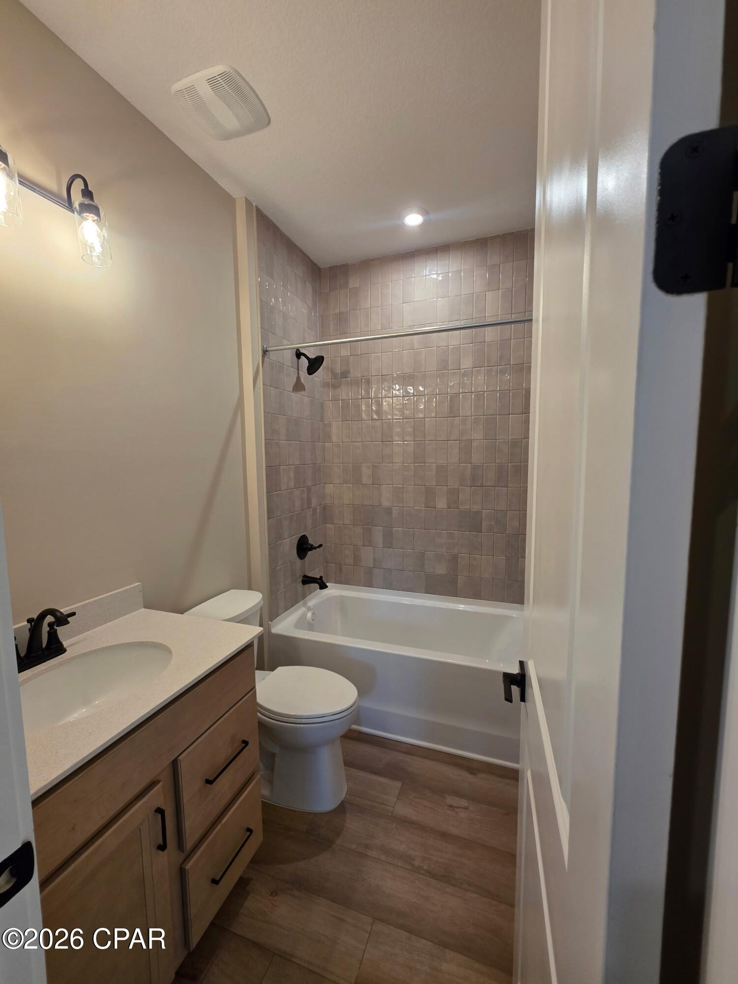 847 Crystal Bayou Boulevard, Panama City Beach, FL 32407 thumbnail, photo 10 of 16