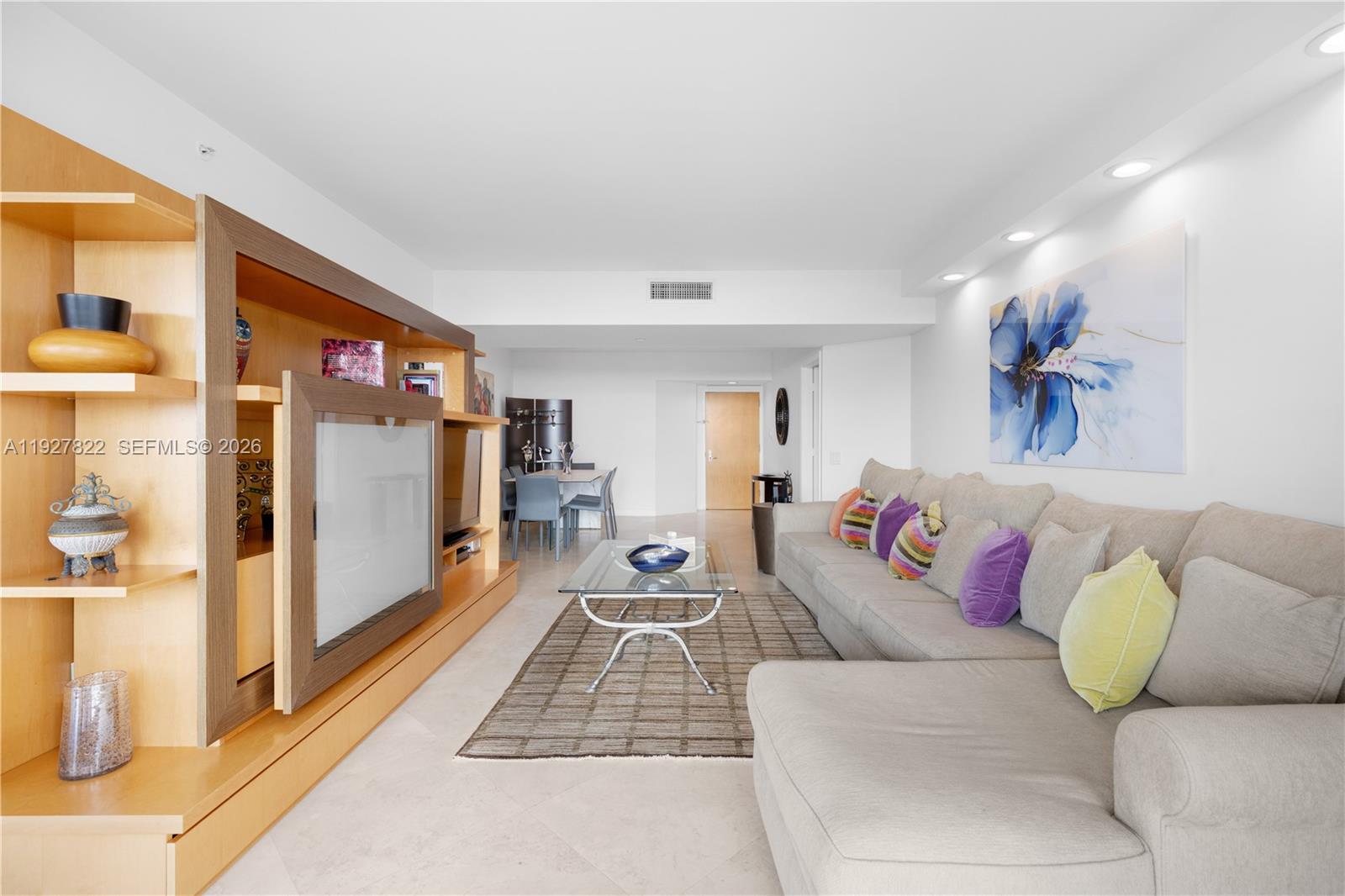 Property photo # 2