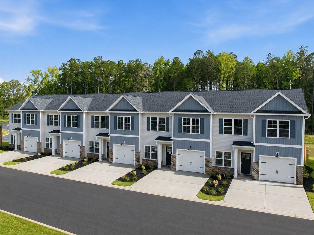 211 Buckwood Dr UNIT 19 INT Myrtle Beach, SC 29588