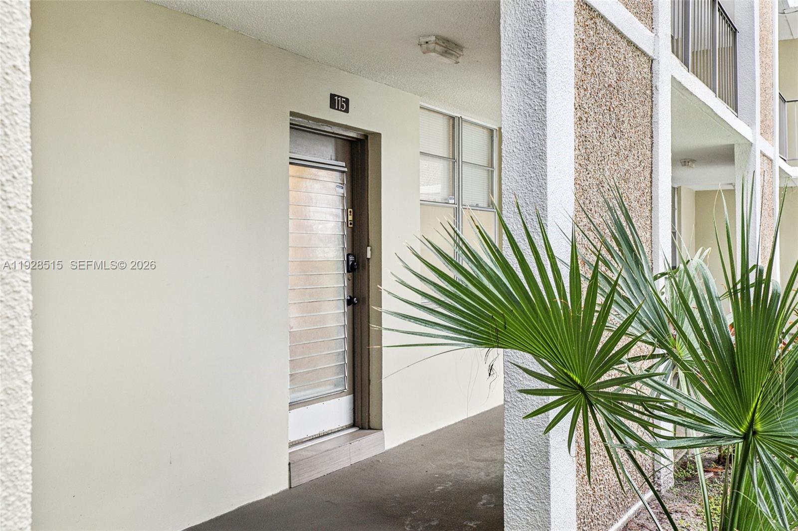 Homes for sale in Lauderdale Lakes, FL | 2900 Nw 48Th Ter, Lauderdale Lakes, FL 33313