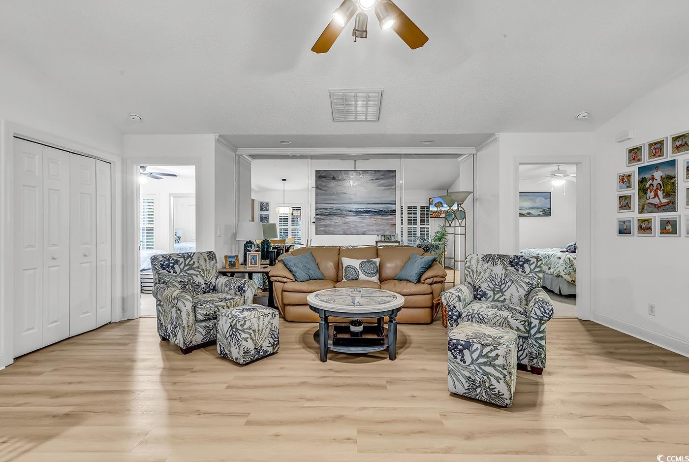 1125 Camellia Dr. 
