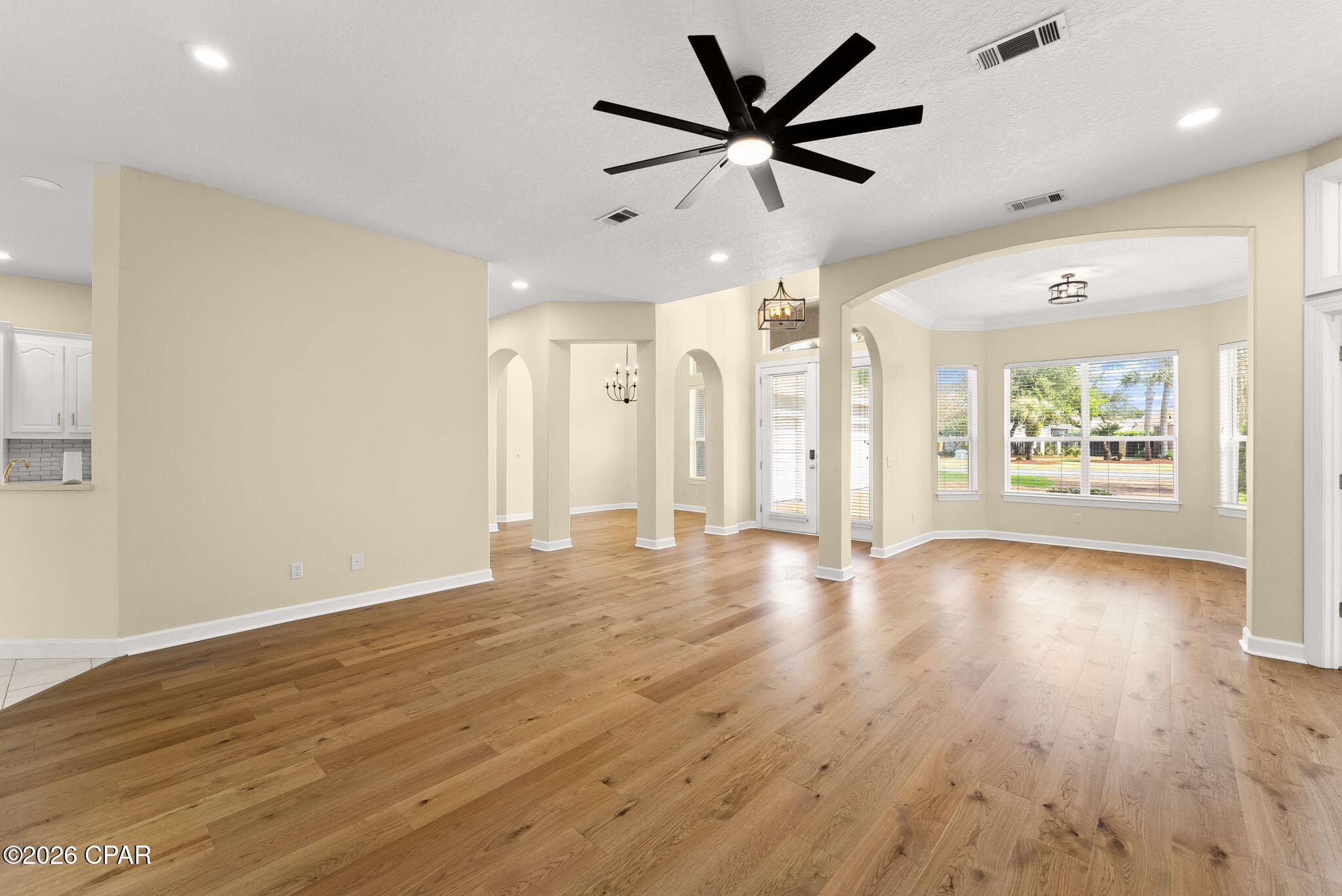 Image 5 For 127 Palm Bay Boulevard
