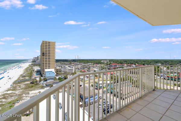 Image 52 For 8601 Surf Drive 11w