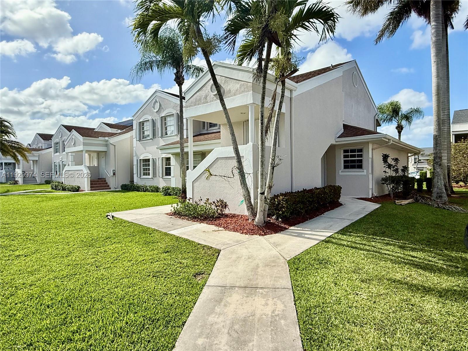 Keys Gate Condo No Seven