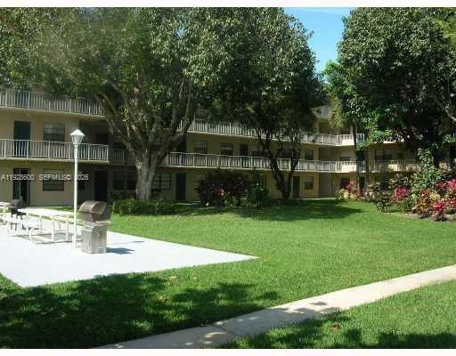 Palm Village Club Condo