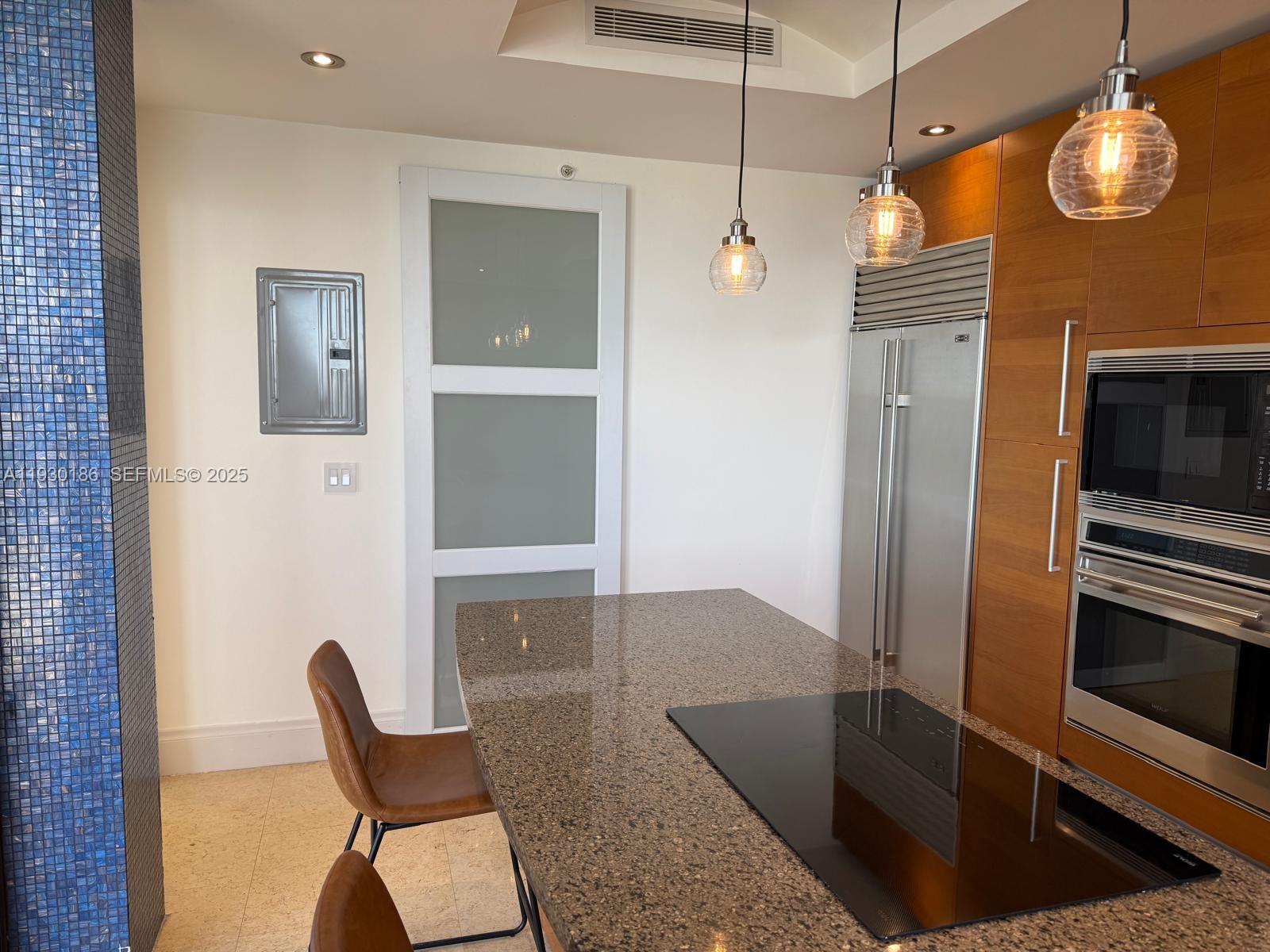 1000 Venetian Way #1502, Miami Beach FL 33139