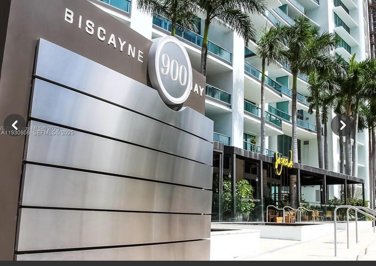 900 Biscayne Bay Condo