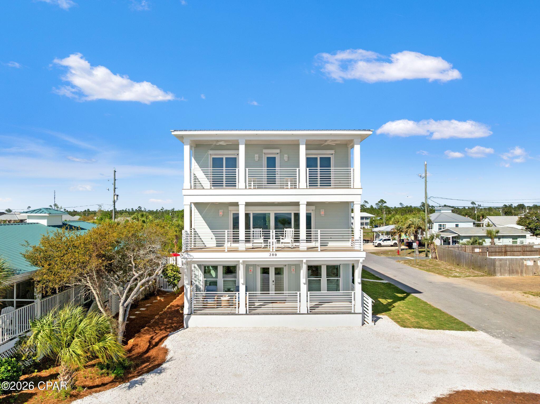 Image 2 For 200 Highway 98