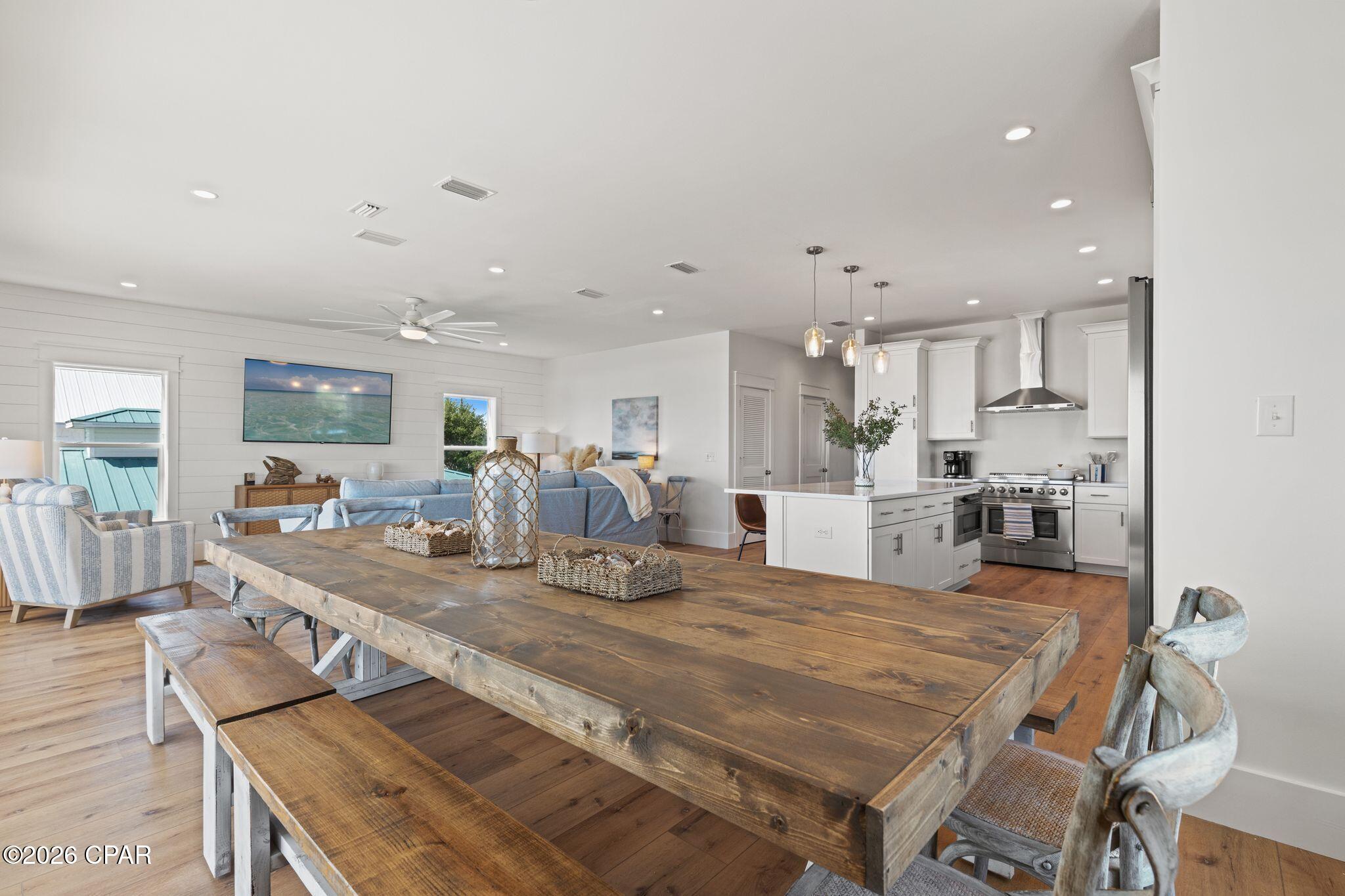 Image 48 For 200 Highway 98