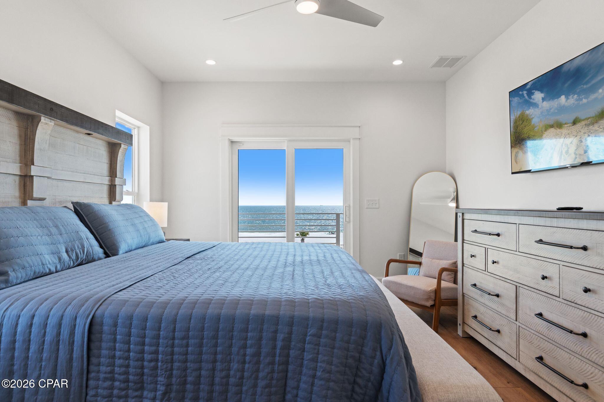 Image 65 For 200 Highway 98