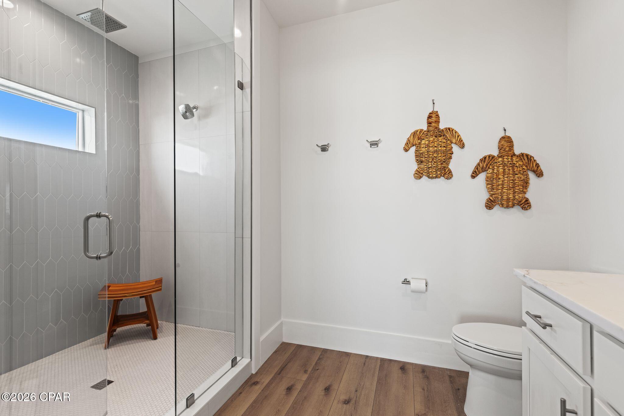 Image 74 For 200 Highway 98