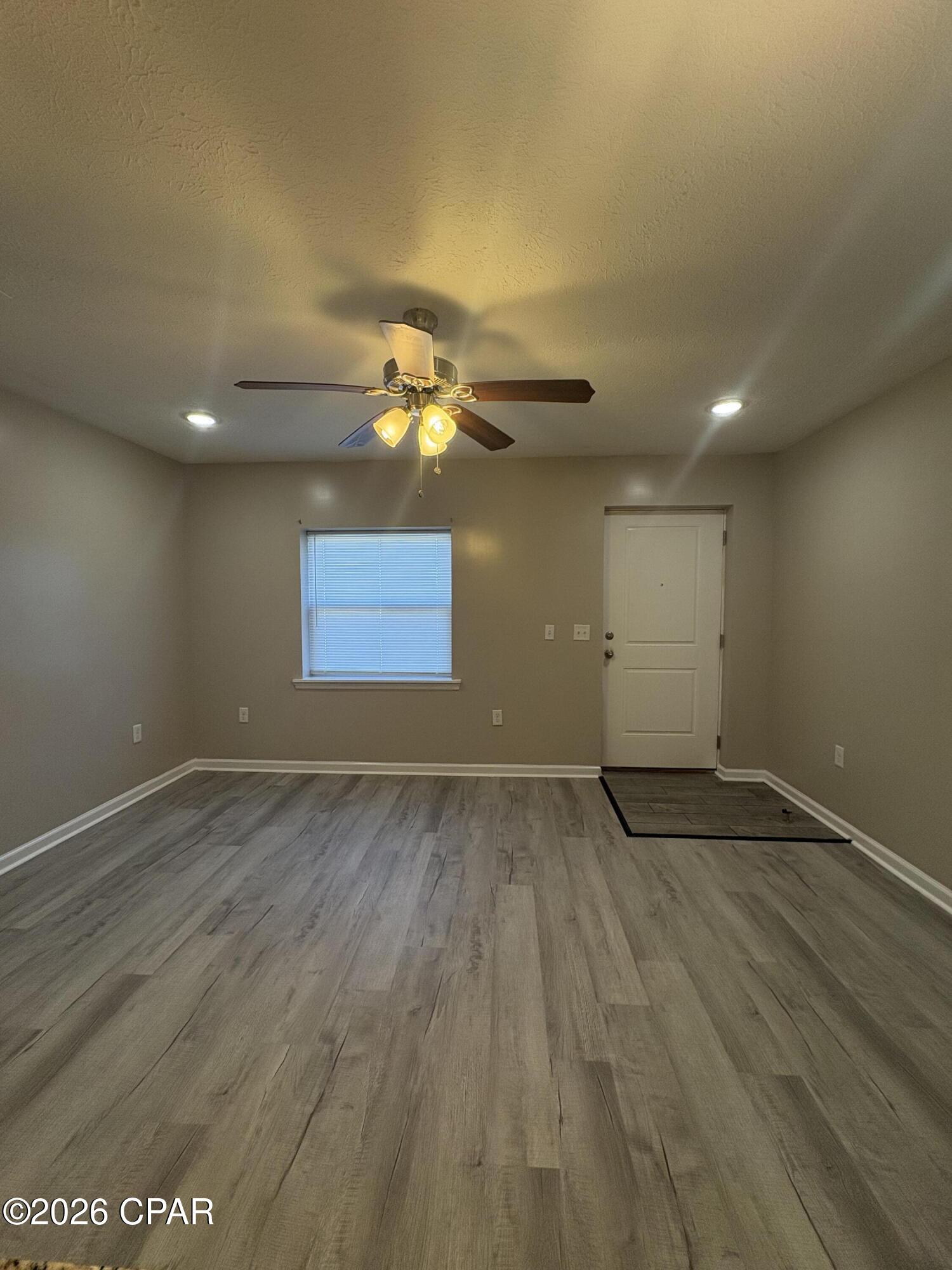 Image 3 For 816 25th Street