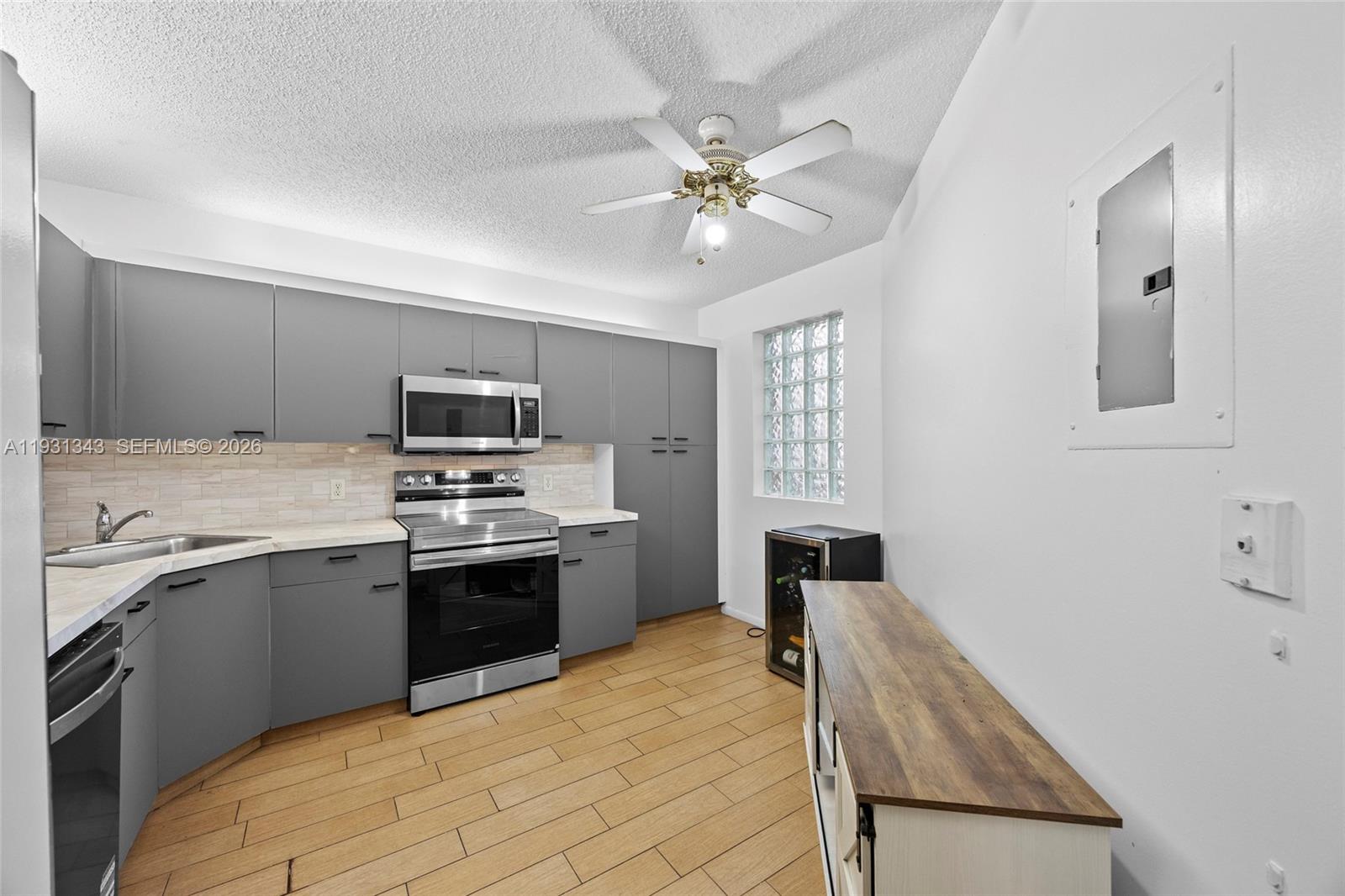 Bayport Village D Condo