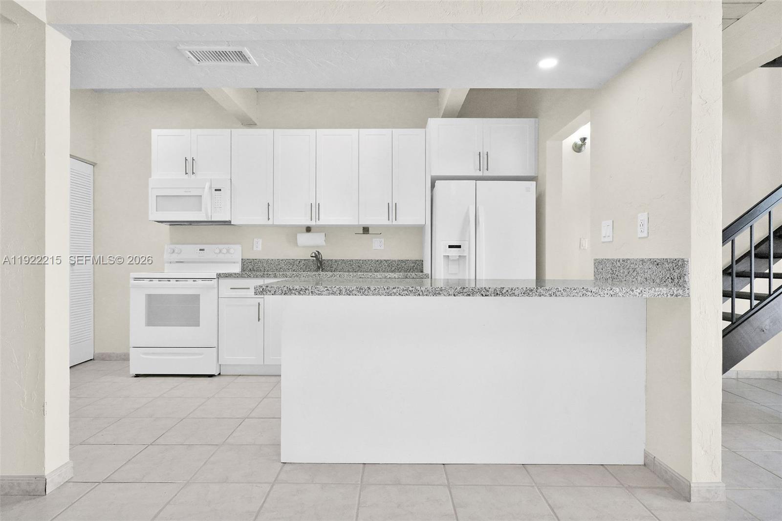 Property photo # 2