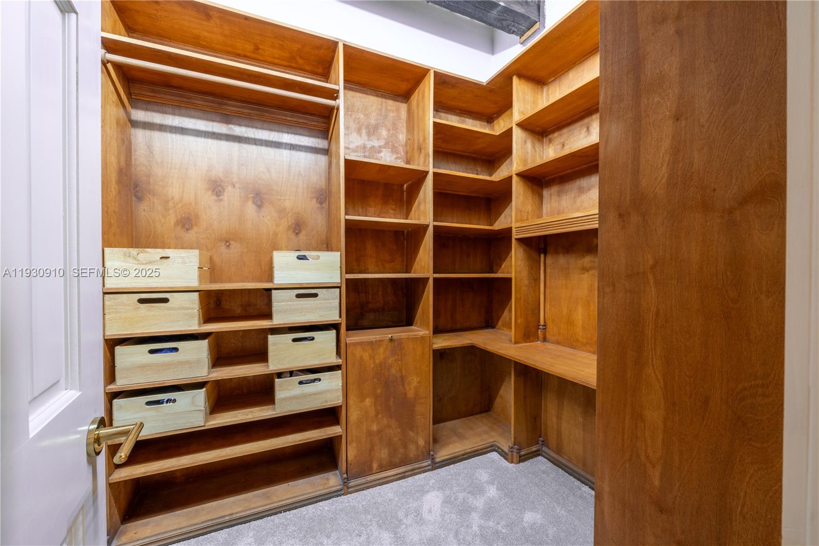 Property photo # 8