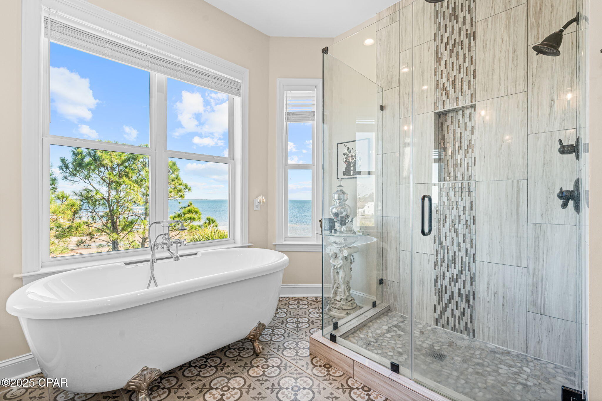 Image 38 For 6724 Yacht Club Drive