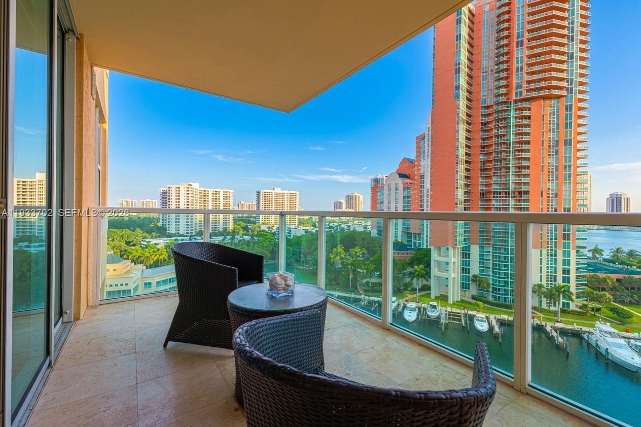 Aventura Marina Condo Num