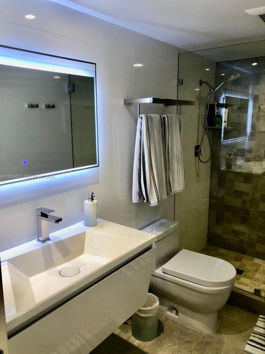 8877 Collins Ave #308, Surfside FL 33154
