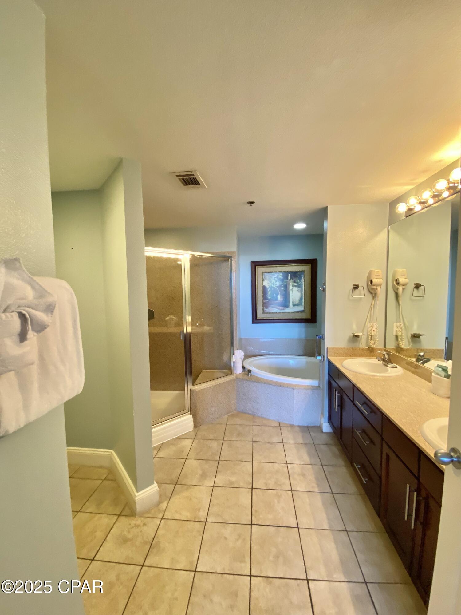 Image 39 For 9902 Thomas Drive 338