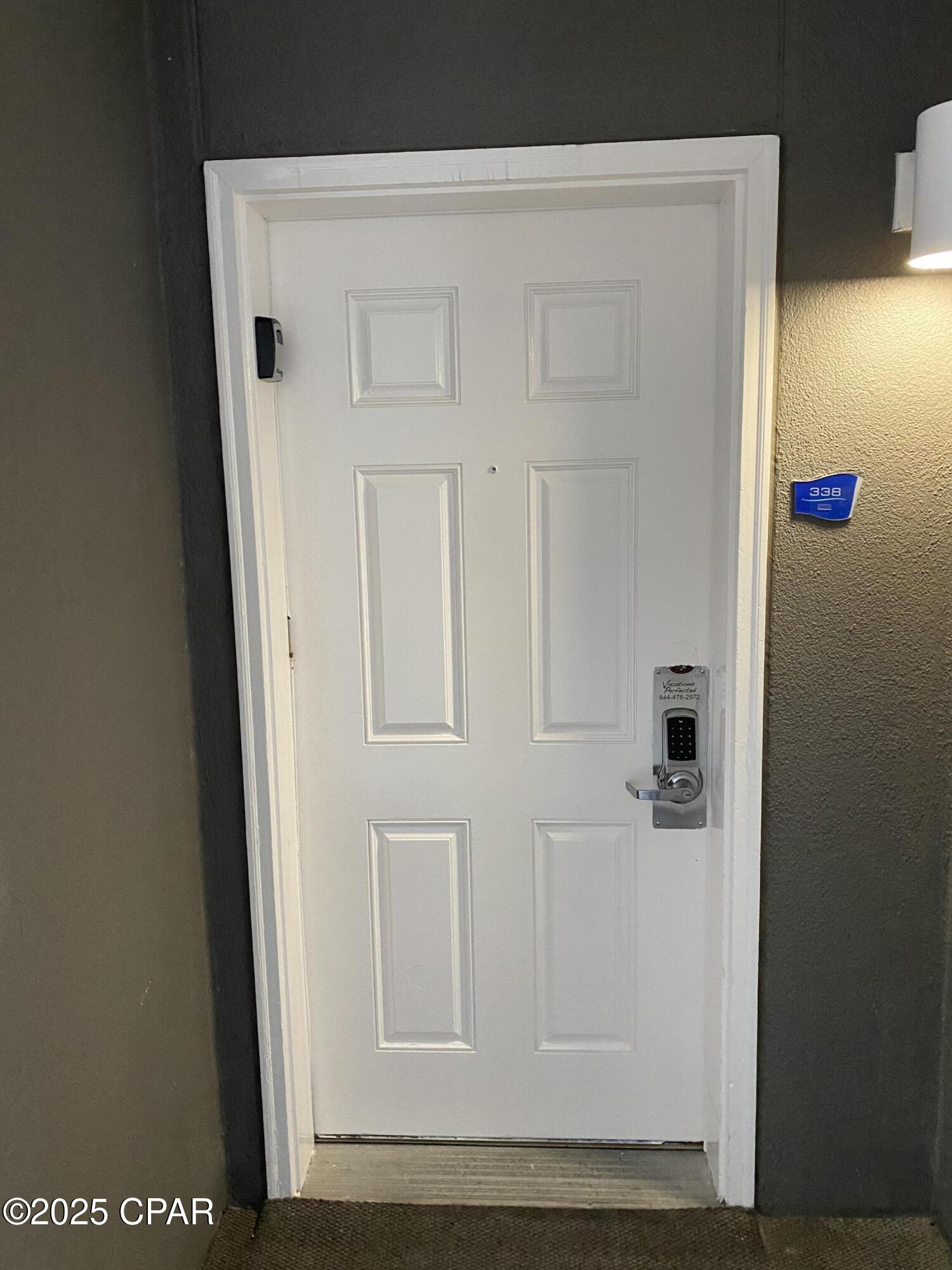 Image 8 For 9902 Thomas Drive 338