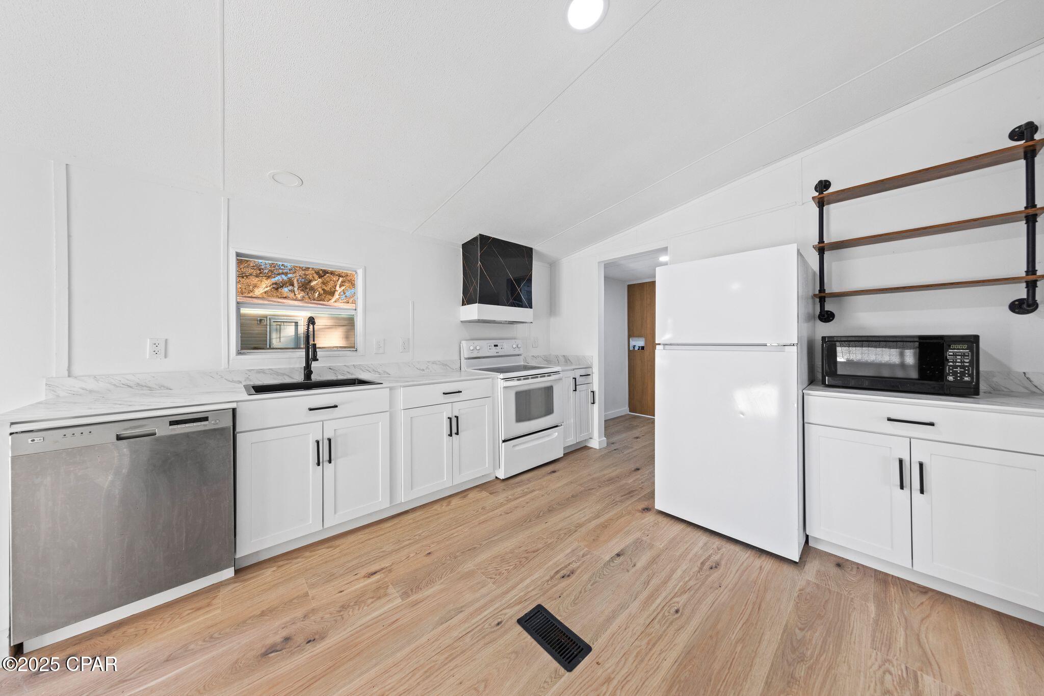 Image 1 For 3735 6th Street