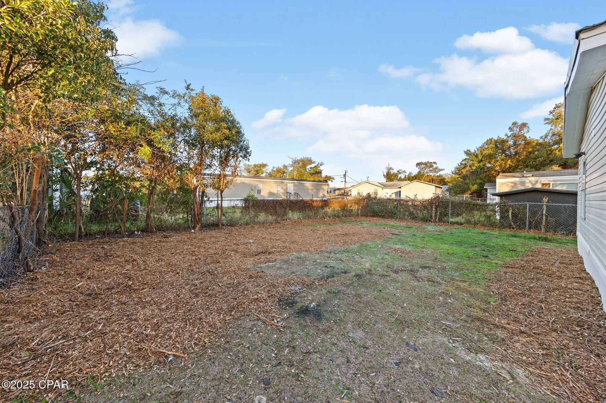 Image 33 For 3735 6th Street