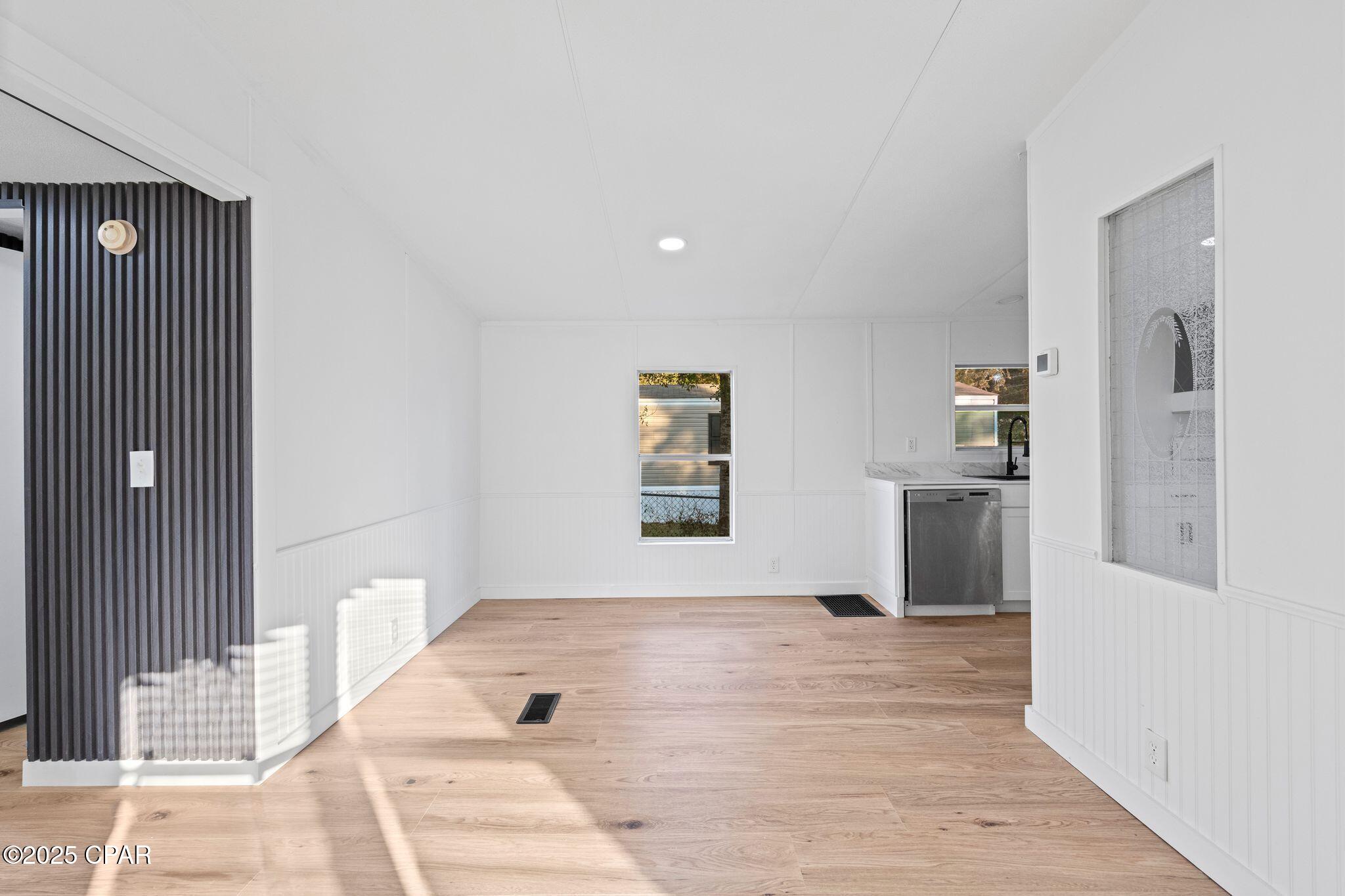 Image 6 For 3735 6th Street