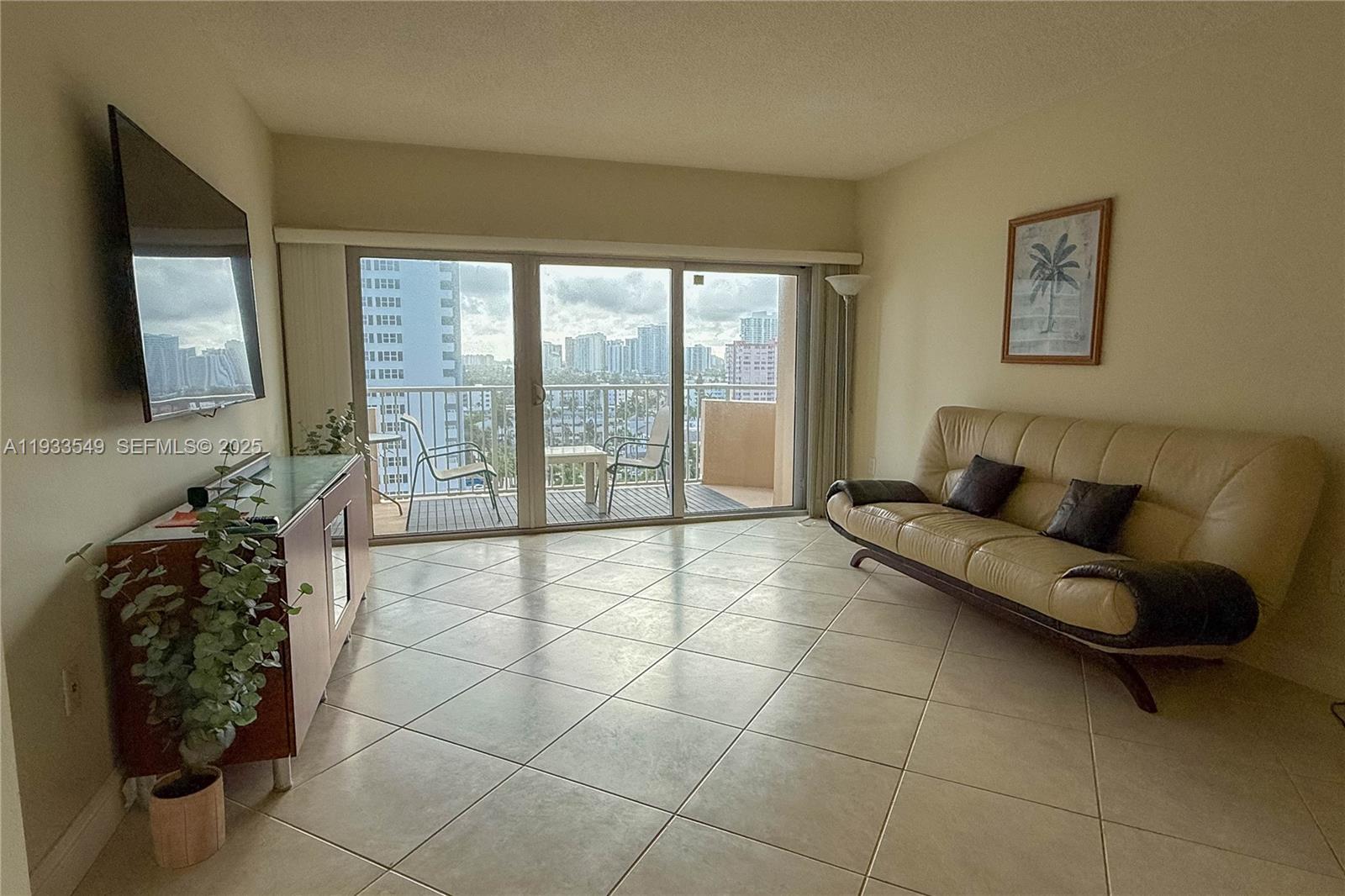 Property photo # 2