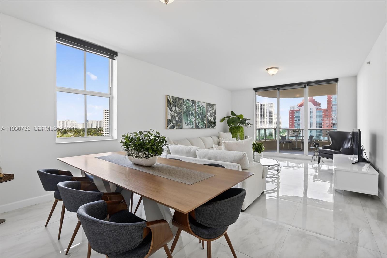 Aventura Marina Condo Num