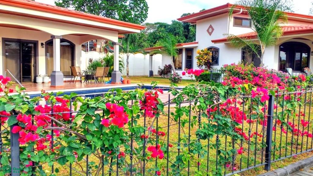 1 bed Single Family Homes For Sale in Atenas, Alajuela - 1