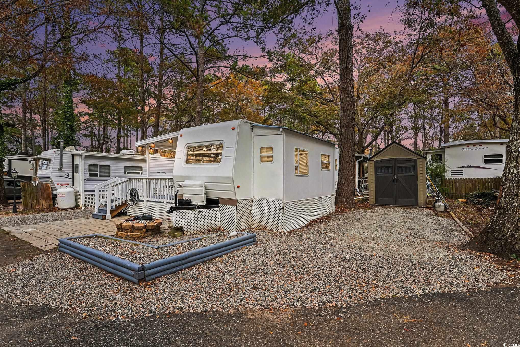 2530030 | Photo 25