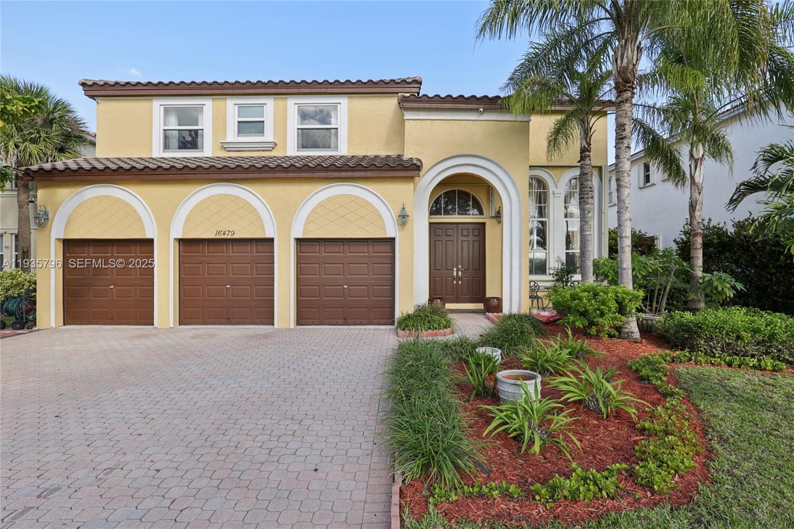 Riviera Isles II
