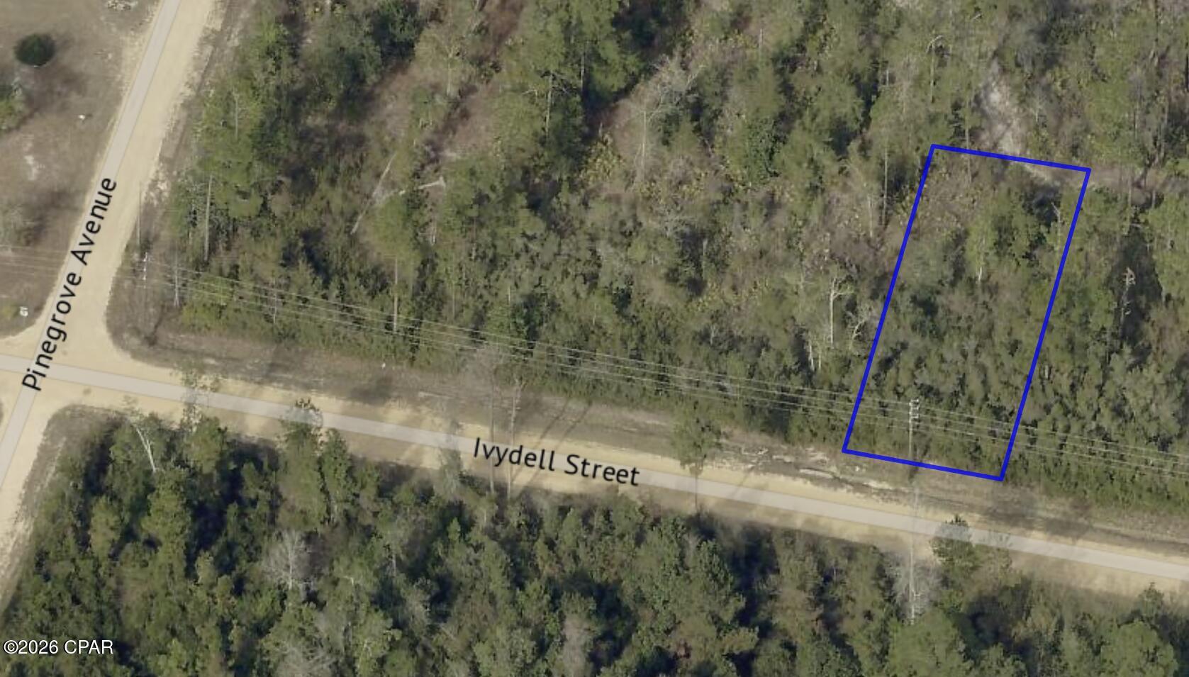 11721 Ivydell Street, Fountain, FL 32438