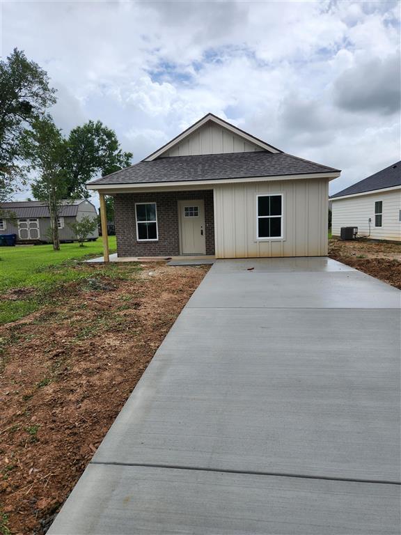 304 Ann Avenue — photo 2