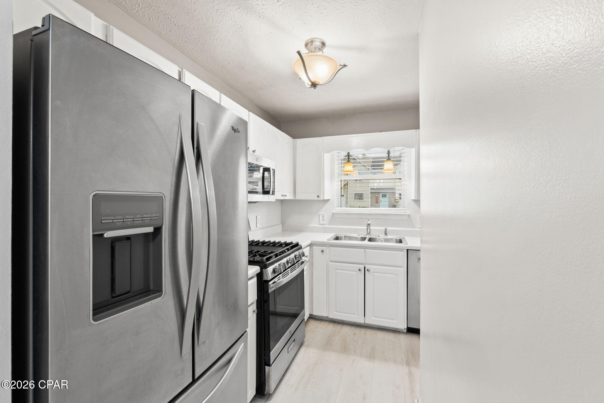 Image 6 For 6590 Harbour Boulevard