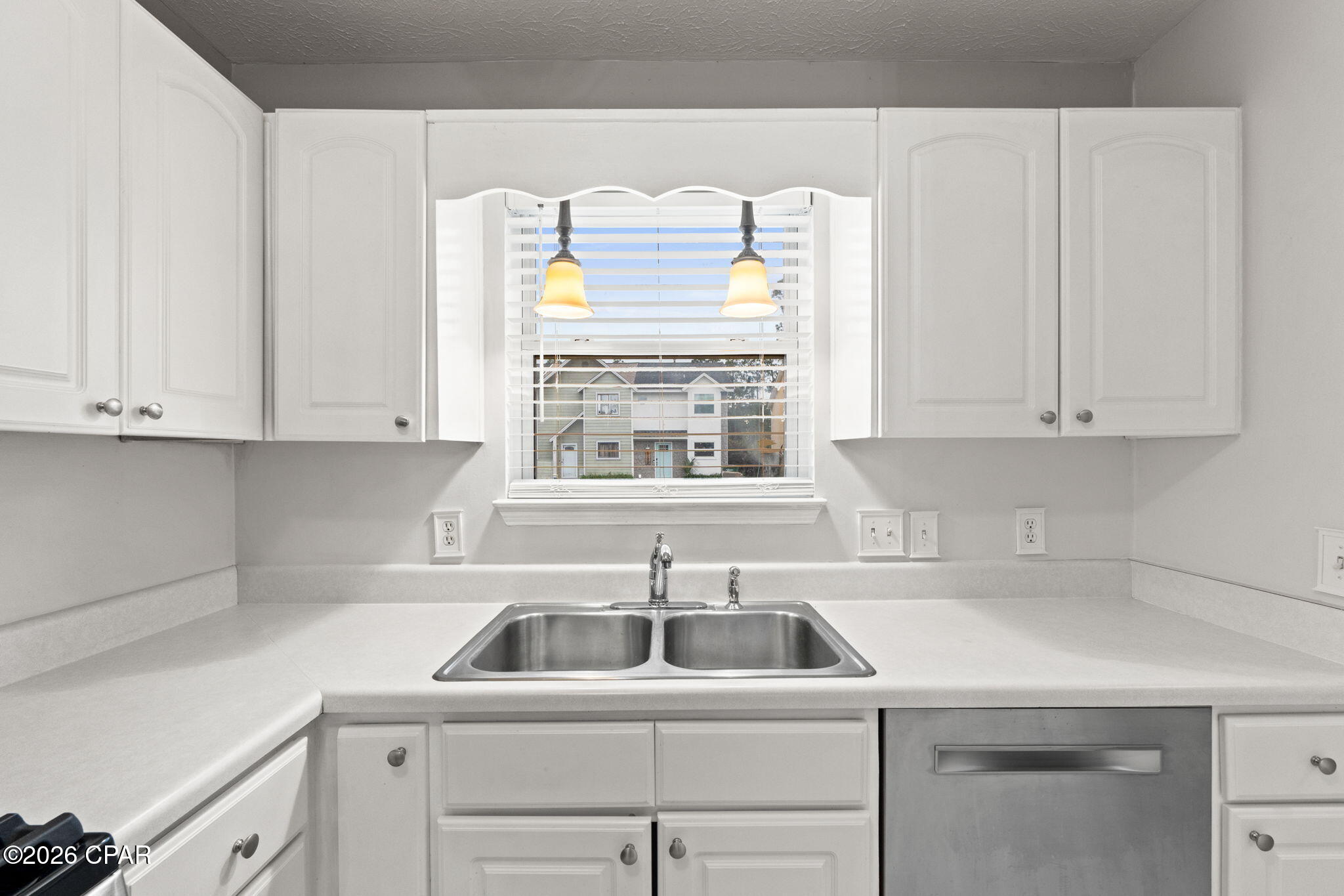 Image 7 For 6590 Harbour Boulevard