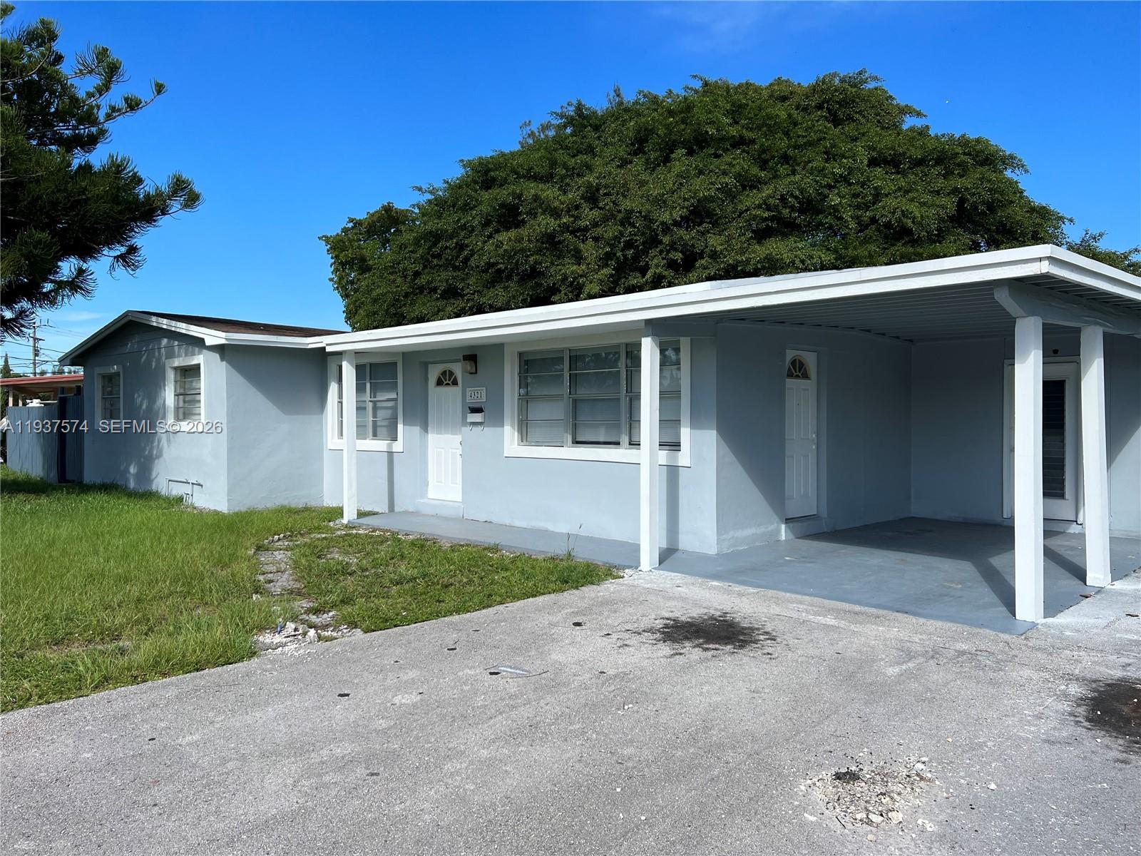 Twin Lakes Homes