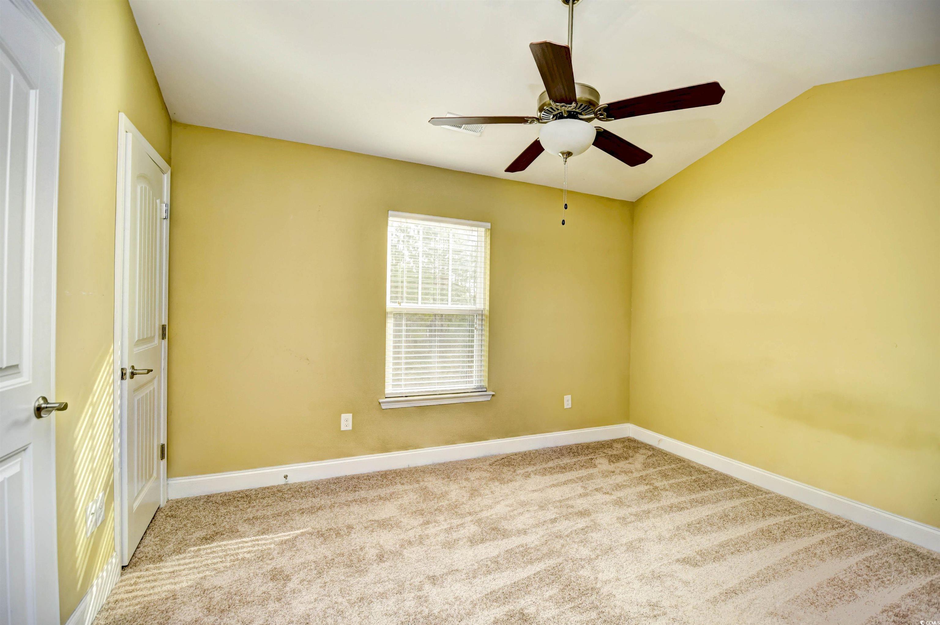 2600251 | Photo 22