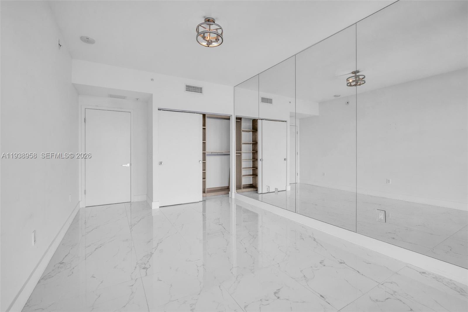17111 Biscayne Blvd #411, North Miami Beach FL 33160