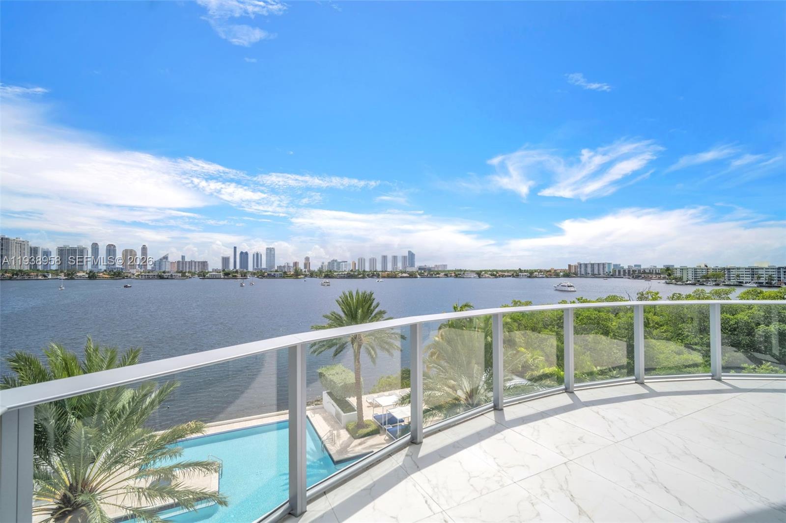 17111 Biscayne Blvd #411, North Miami Beach FL 33160