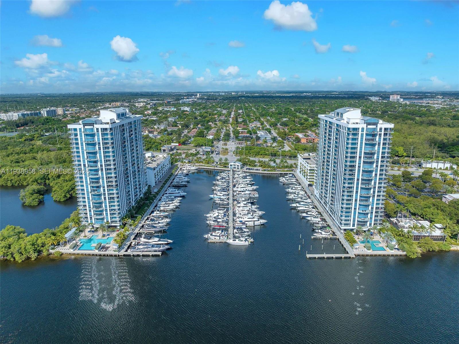 17111 Biscayne Blvd #411, North Miami Beach FL 33160