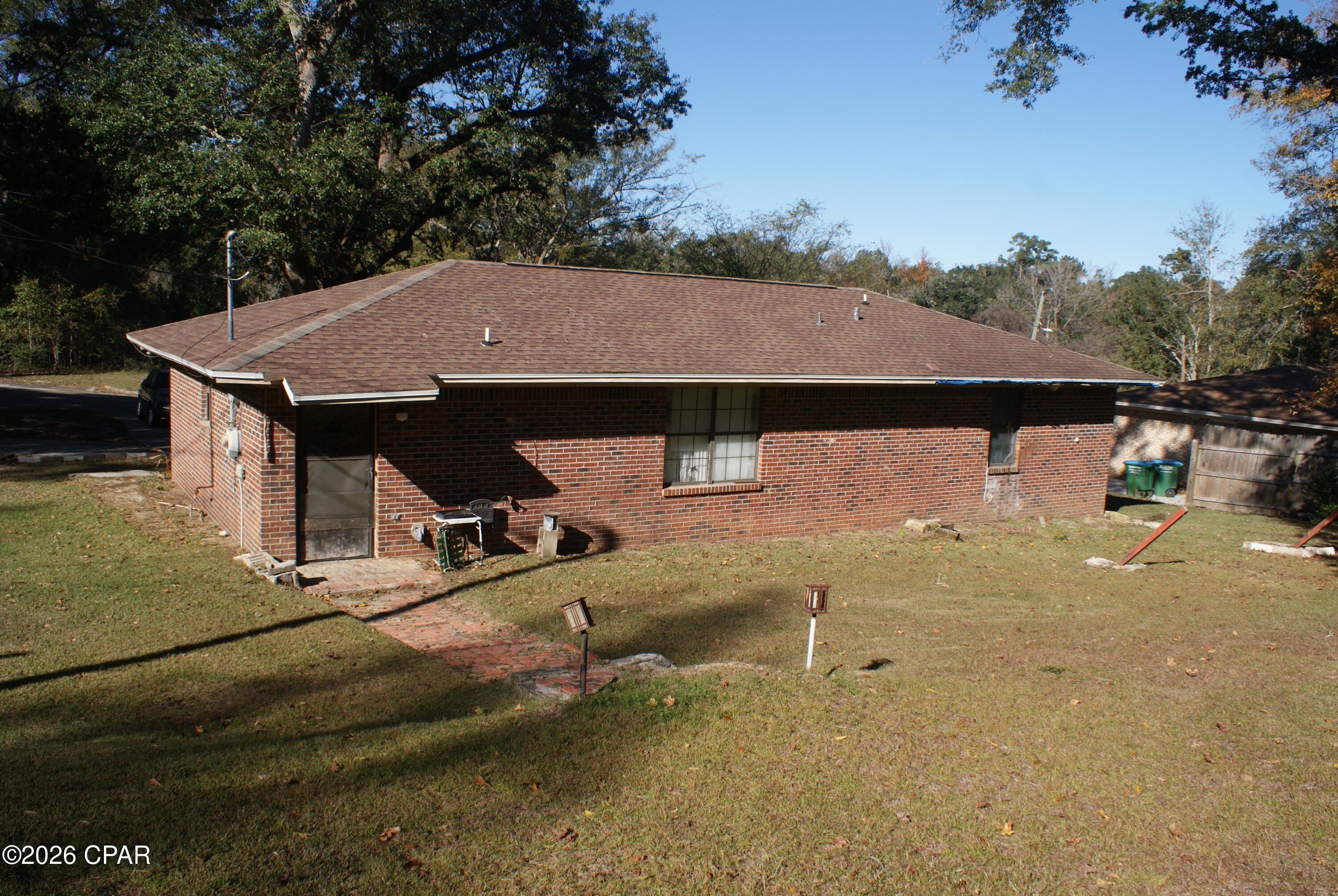Image 3 For 2836 Borden Street