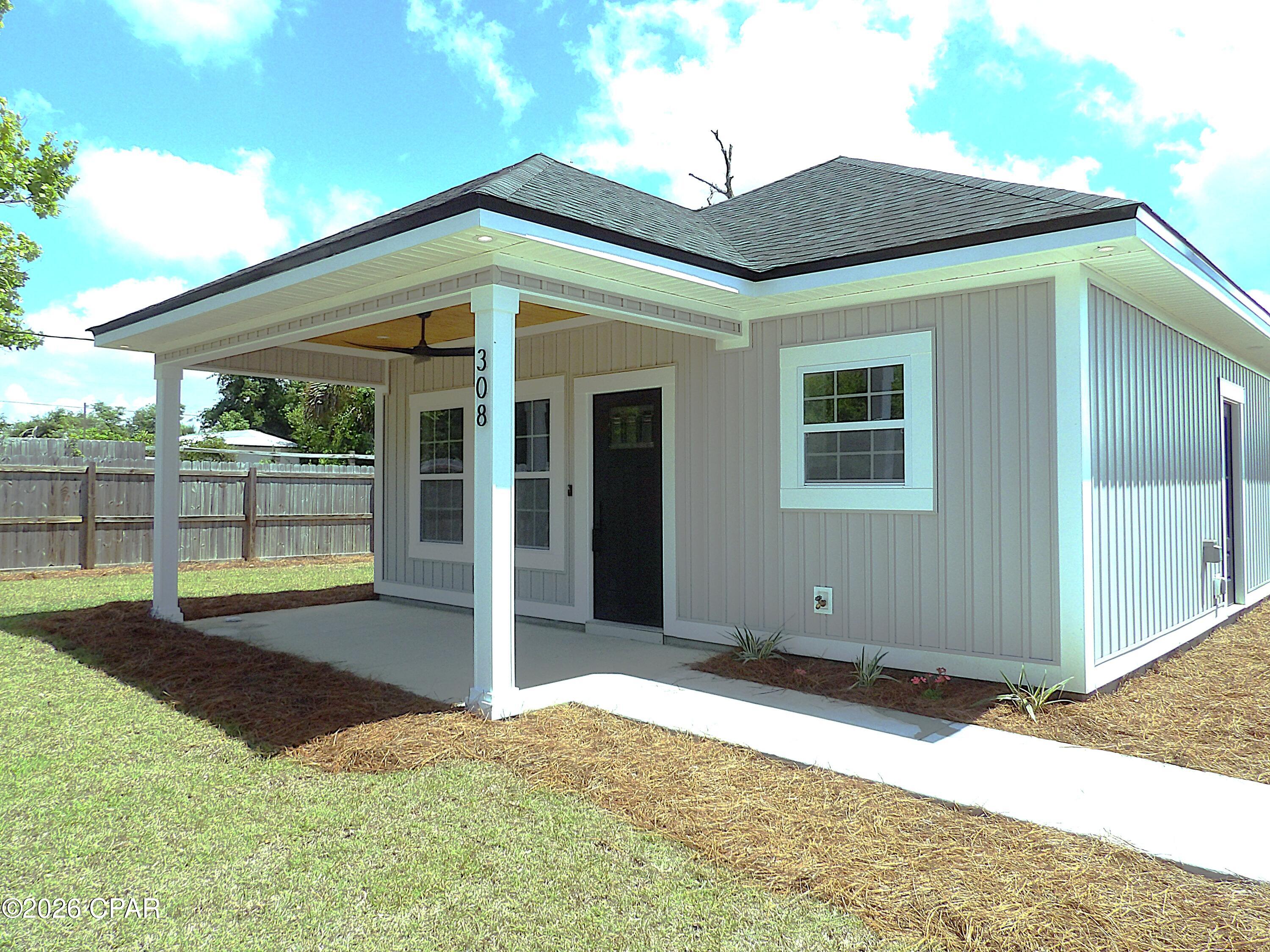 Image 2 For 308 8th Street