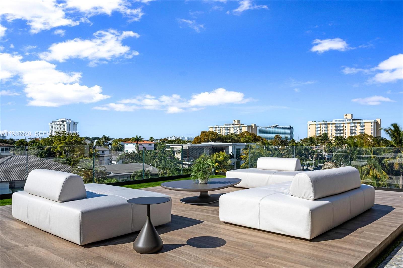 13000 N Bayshore Dr, North Miami FL 33181