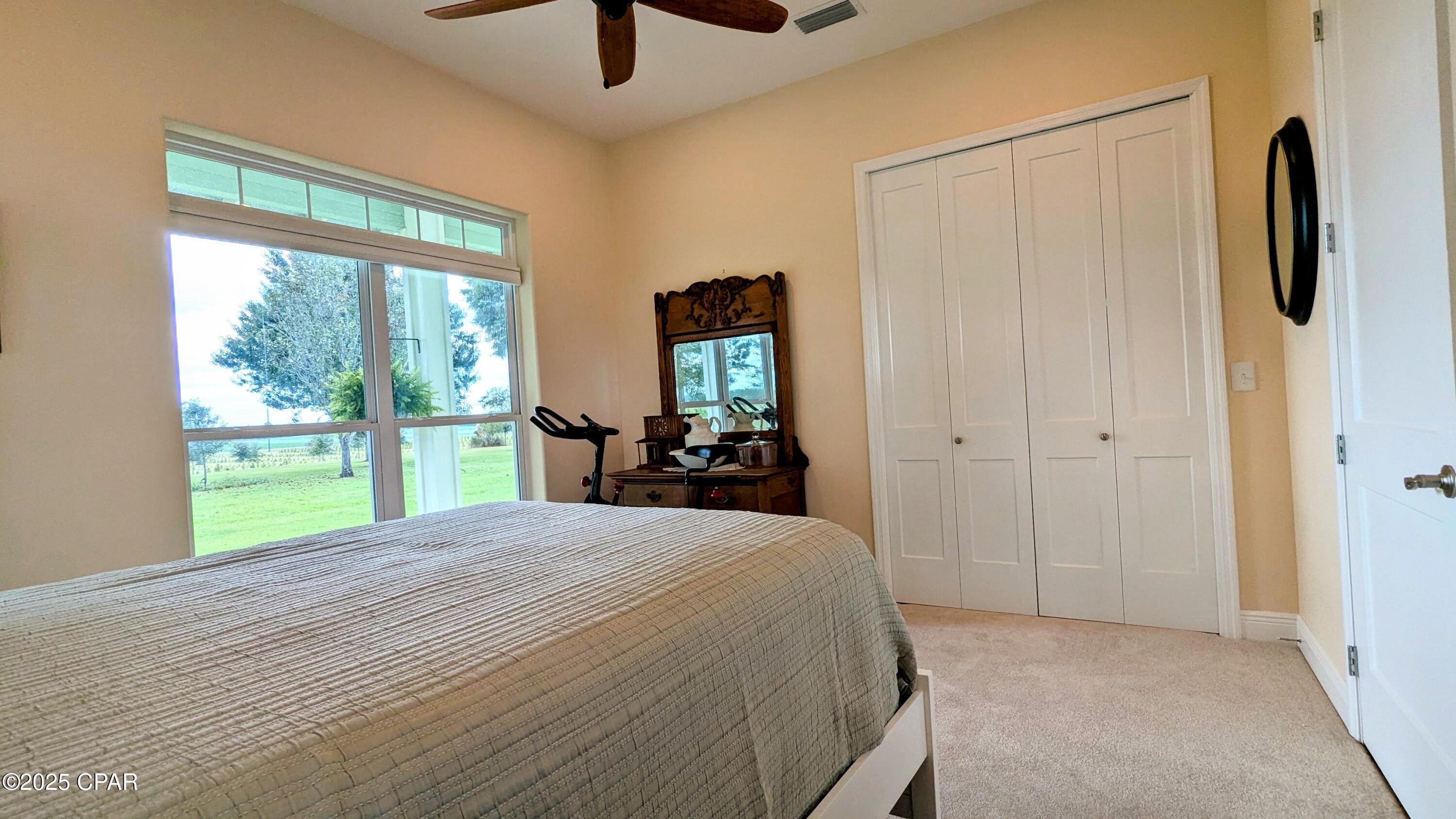 Listing photo id 31 for 5223 Palamino Lane