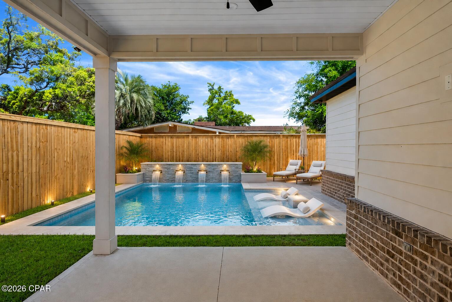 Image 2 For 3116 Kings Drive