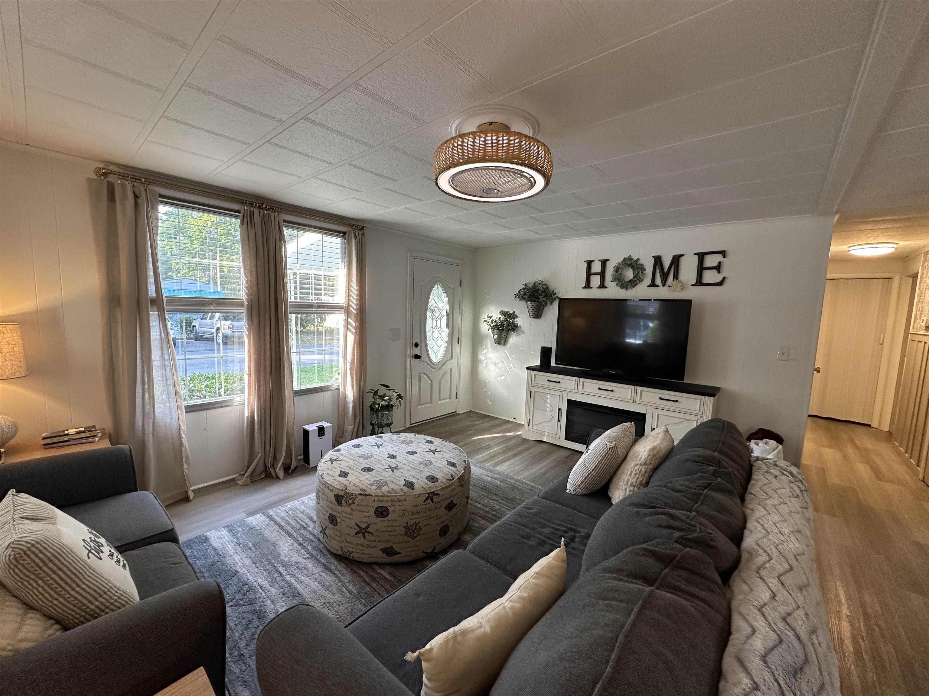 2980 Montgomery Trail 